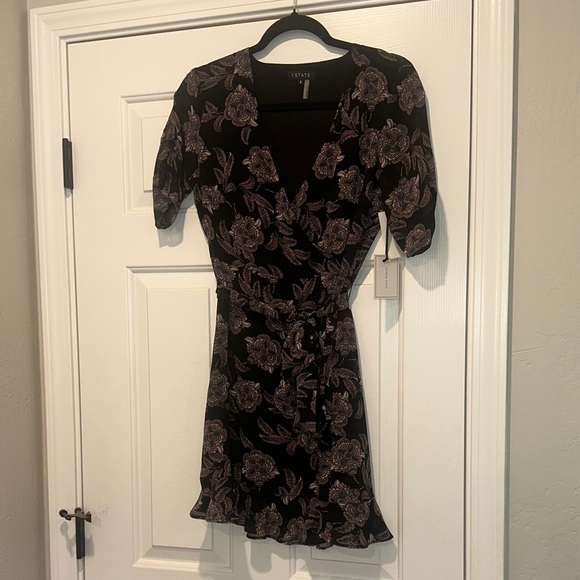 1. State Dresses & Skirts - 1.State Black and Pink Floral Mini Dress size 2